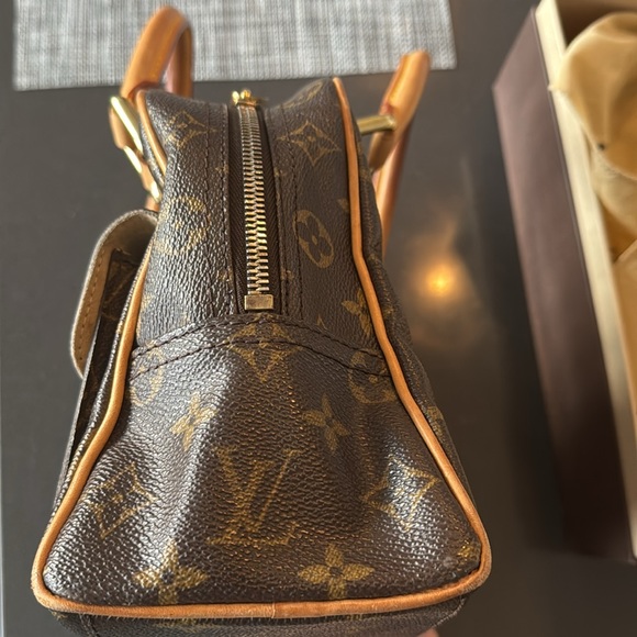 Louis Vuitton Manhattan Bag - Picture 12 of 12